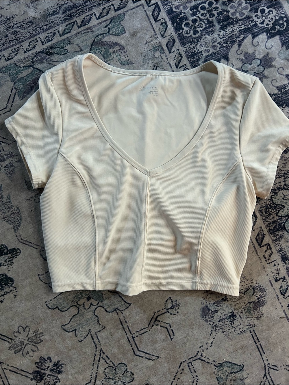Offline by Aerie Cream V‑Neck Cropped Seam-Panel Top